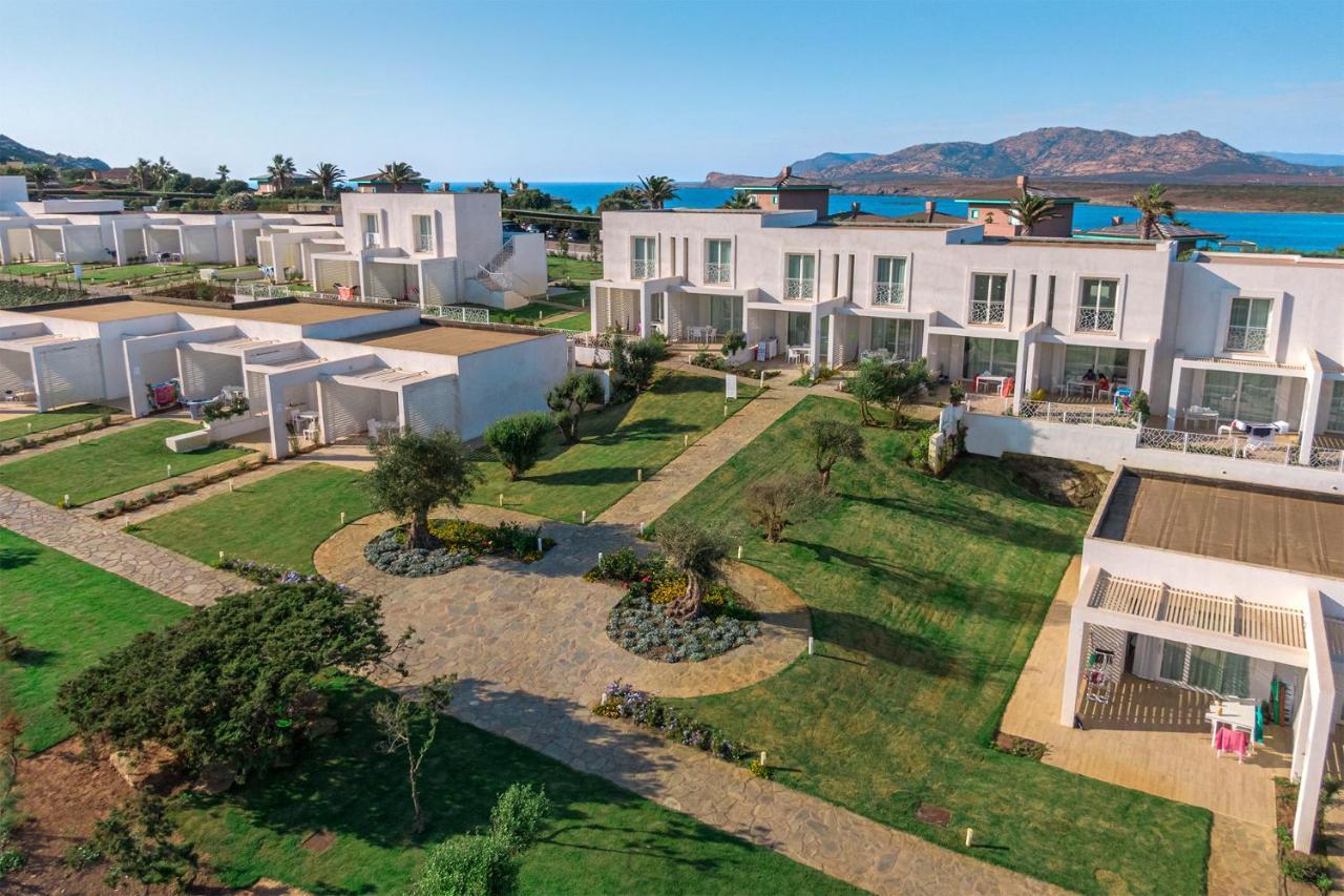 Capo Falcone Charming Apartments Stintino Exteriör bild