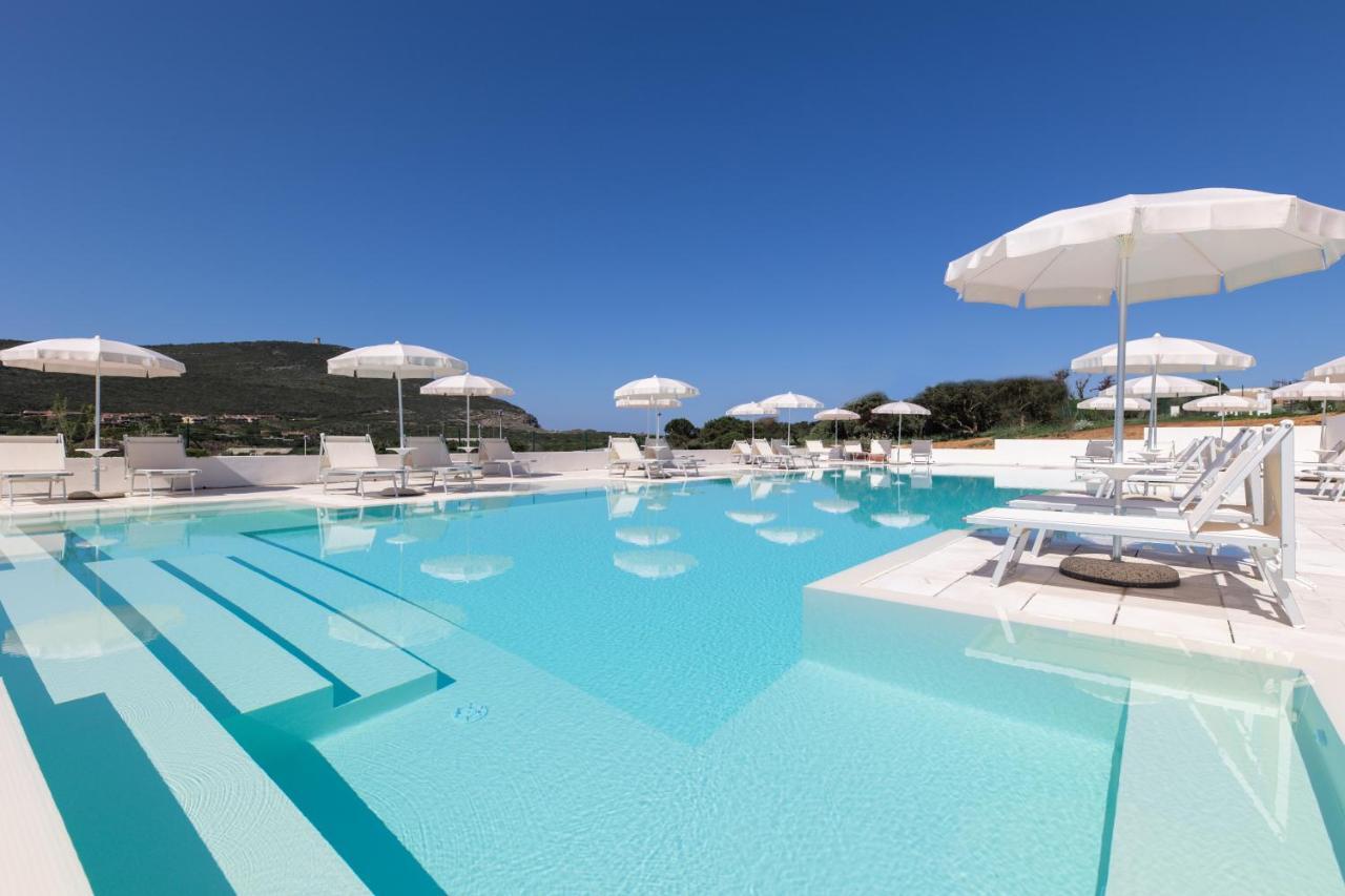 Capo Falcone Charming Apartments Stintino Exteriör bild